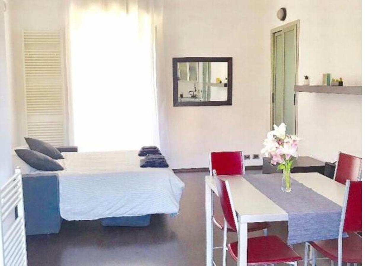 Cozy Studio Apartment - Borgo Campidoglio Турин Екстер'єр фото